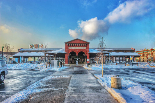 A photographic look at Eastern Market, a landmark Detroit district known for its markets and murals — photograph by Chris Ahern